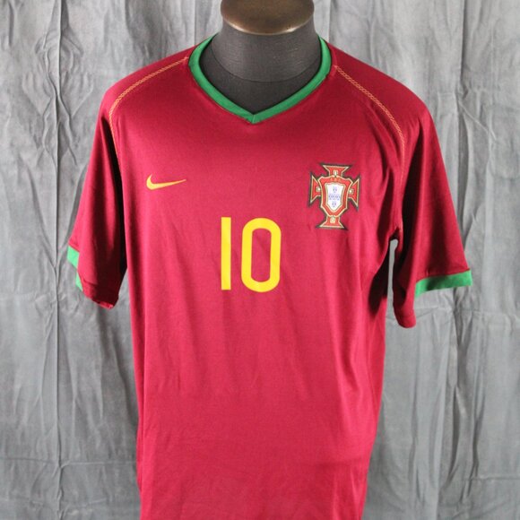 Team Portugal Jersey (Retro) - 2006 Home Jersey Eusebio 10 - Men's - Picture 3 of 10